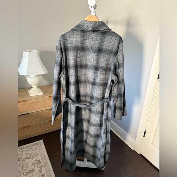 NEW Goodfellow & Co Gray Plaid Robe Size‎ S/M - Picture 3 of 4